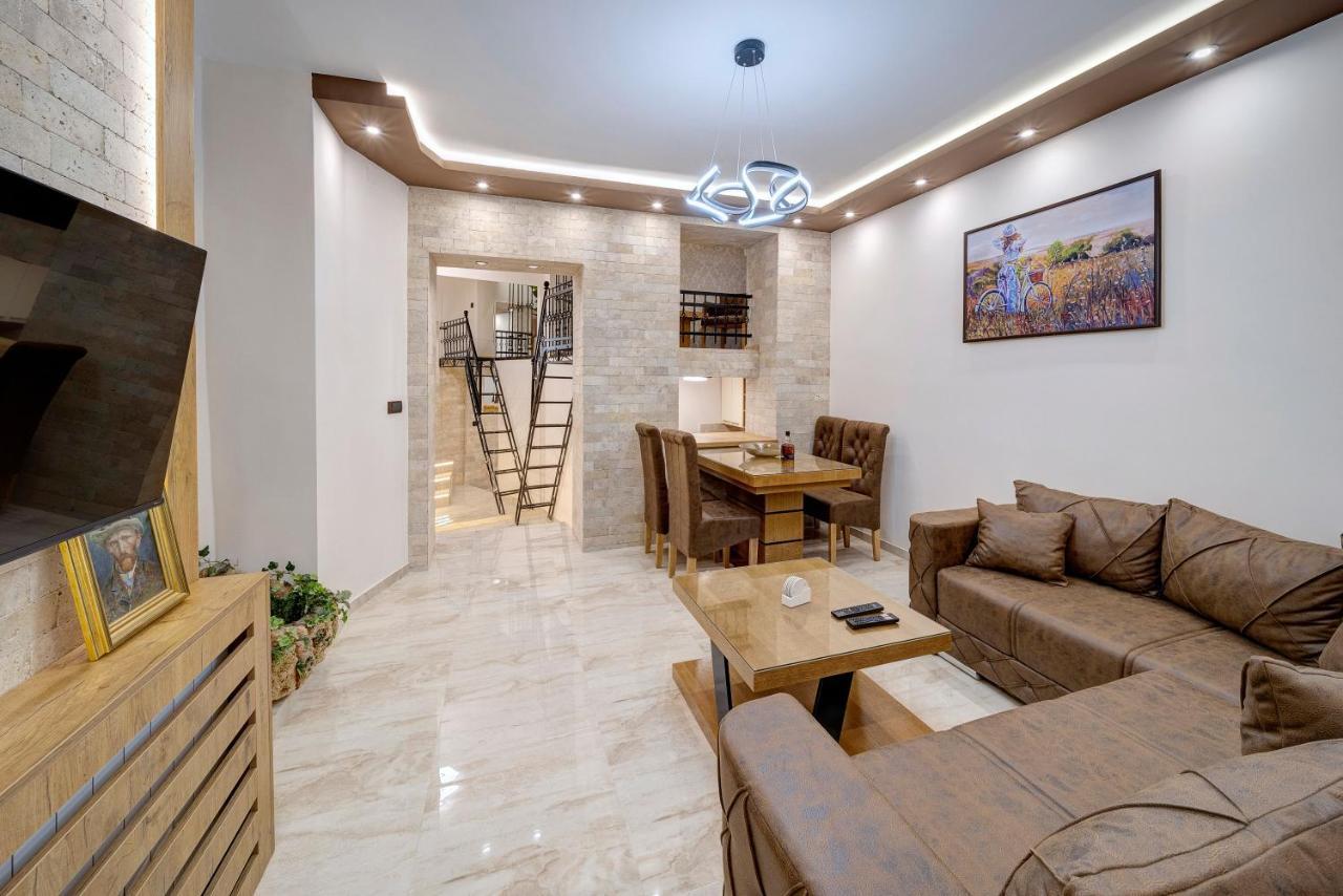 Apartment Kaliopi เบลเกรด ภายนอก รูปภาพ