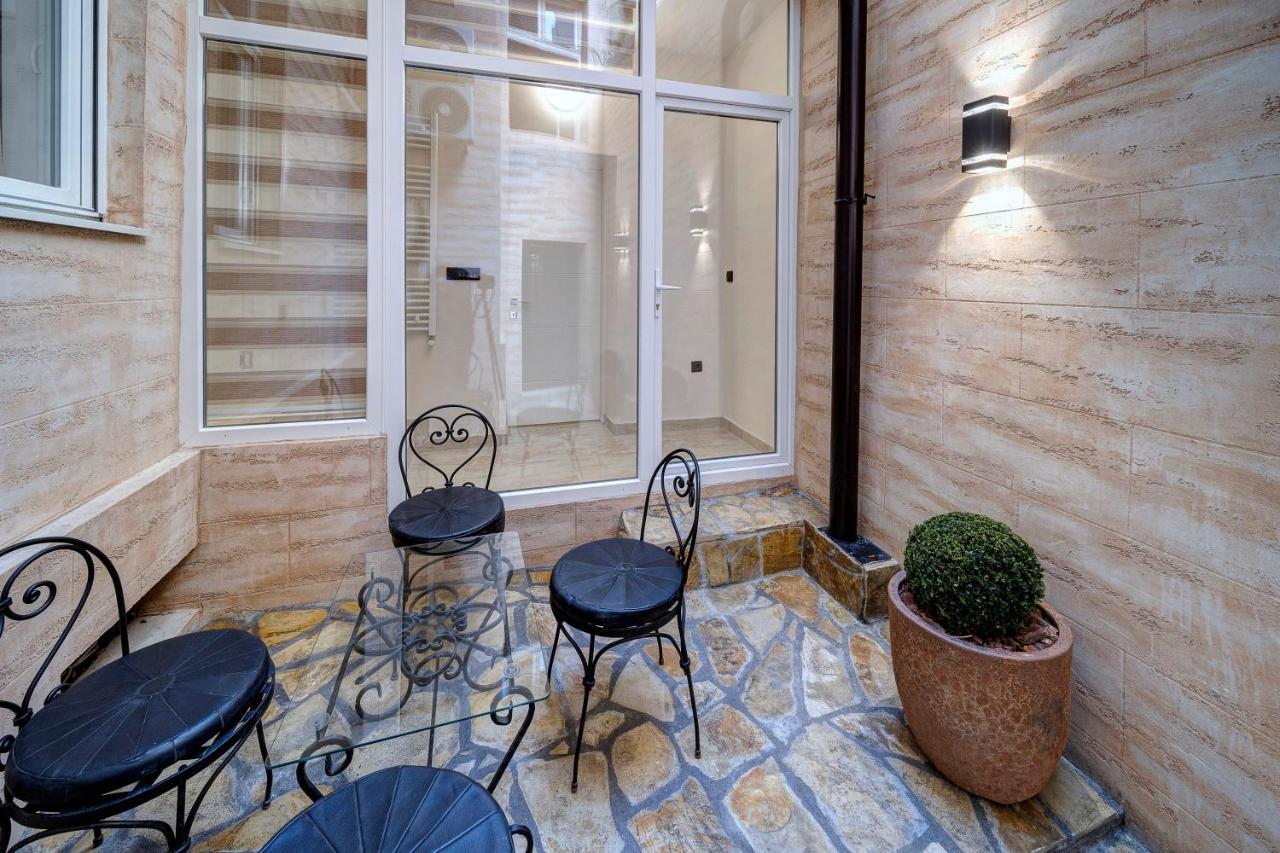 Apartment Kaliopi เบลเกรด ภายนอก รูปภาพ